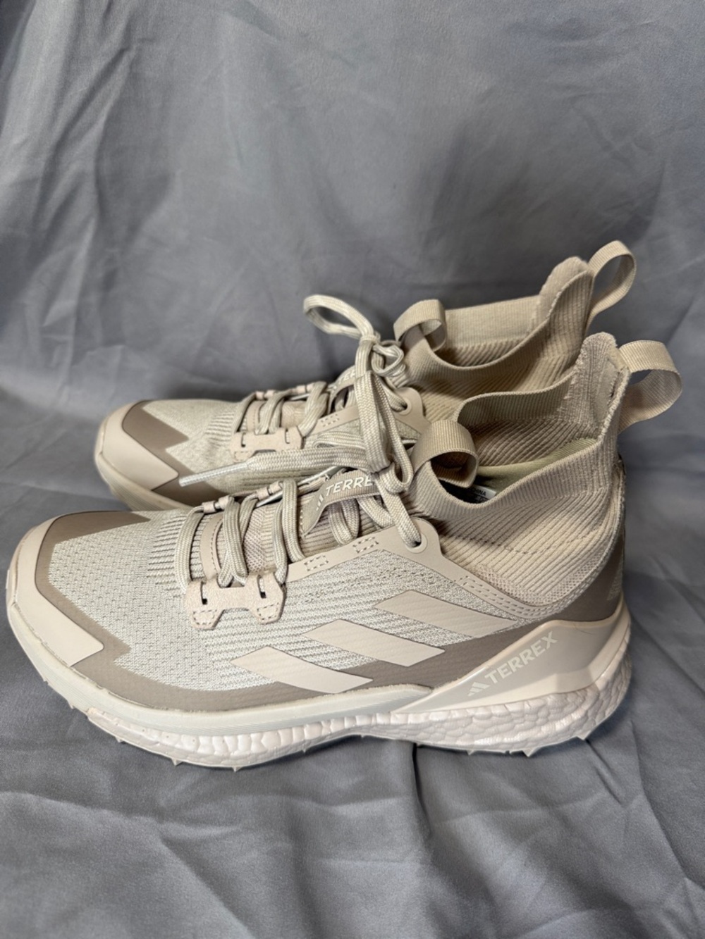 Women’s Light Beige Trail Running Shoes
